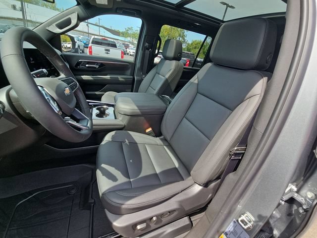 New 2026 Sterling Gray Metallic Chevrolet LT image 21