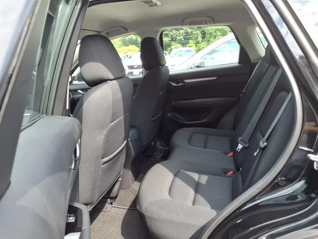 2022 Mazda CX-5 S - Photo 13