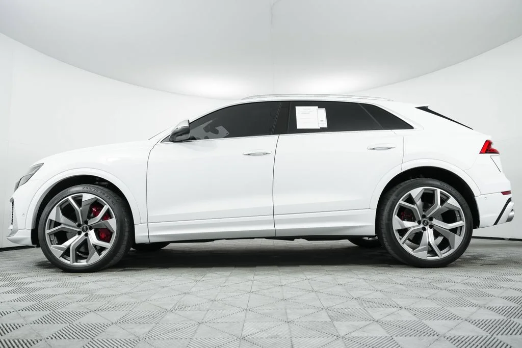 Used 2024 White Audi 4.0T image 102