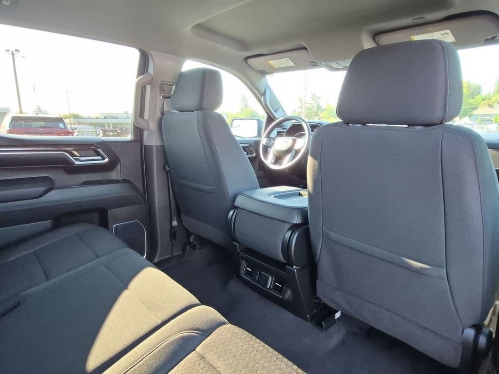 Certified Used 2023 Onyx Black GMC Elevation image 28