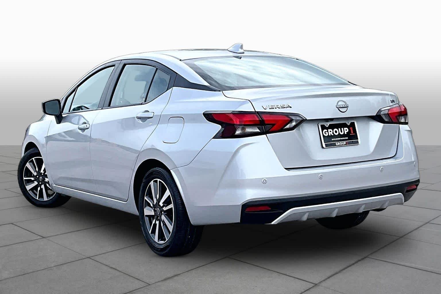 Certified Used 2024 Brilliant Silver Metallic Nissan SV image 12