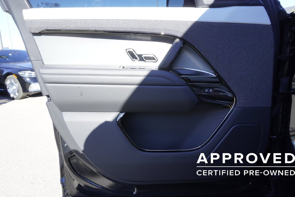 Certified Used 2025 Black Land Rover Dynamic SE image 17