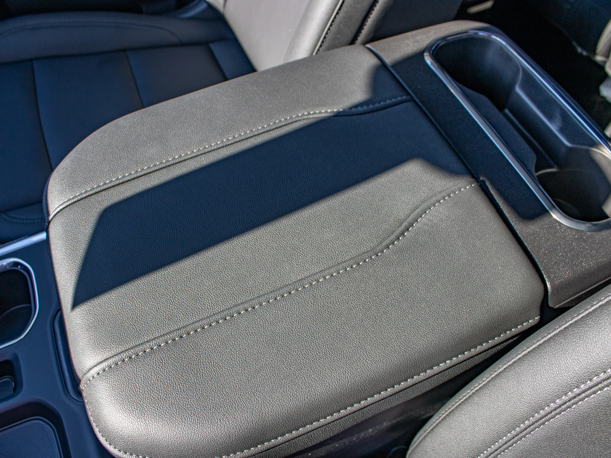 New 2026 STERLING GRAY METALLIC Chevrolet LT Trail Boss image 27