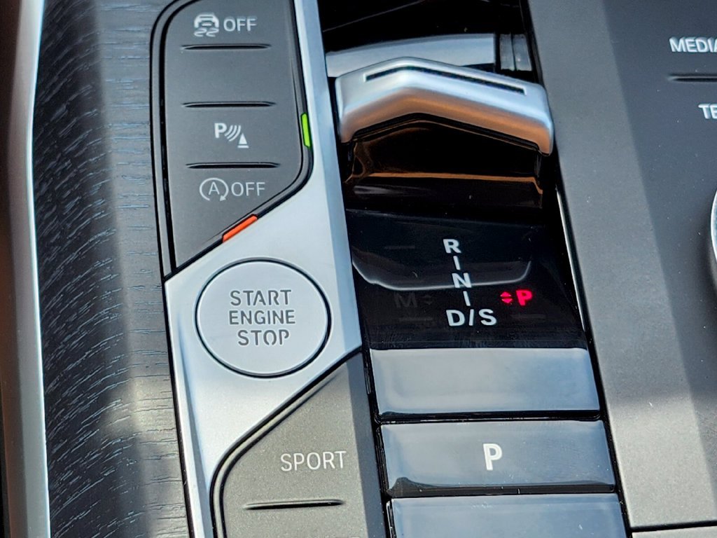 New 2026 Blue BMW 330i xDrive image 27