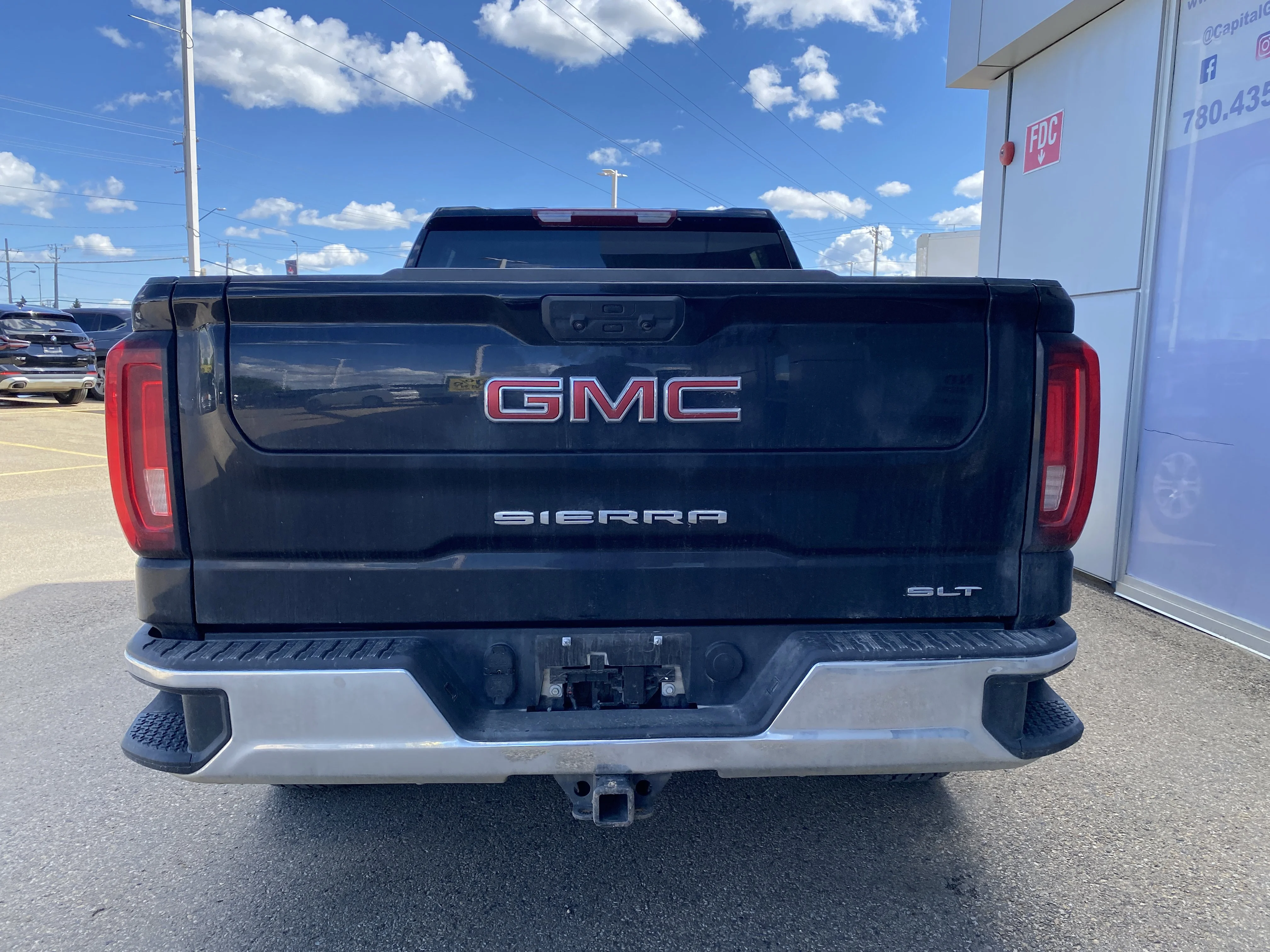 Certified Used 2024 Black GMC Crew Cab SLT image 4