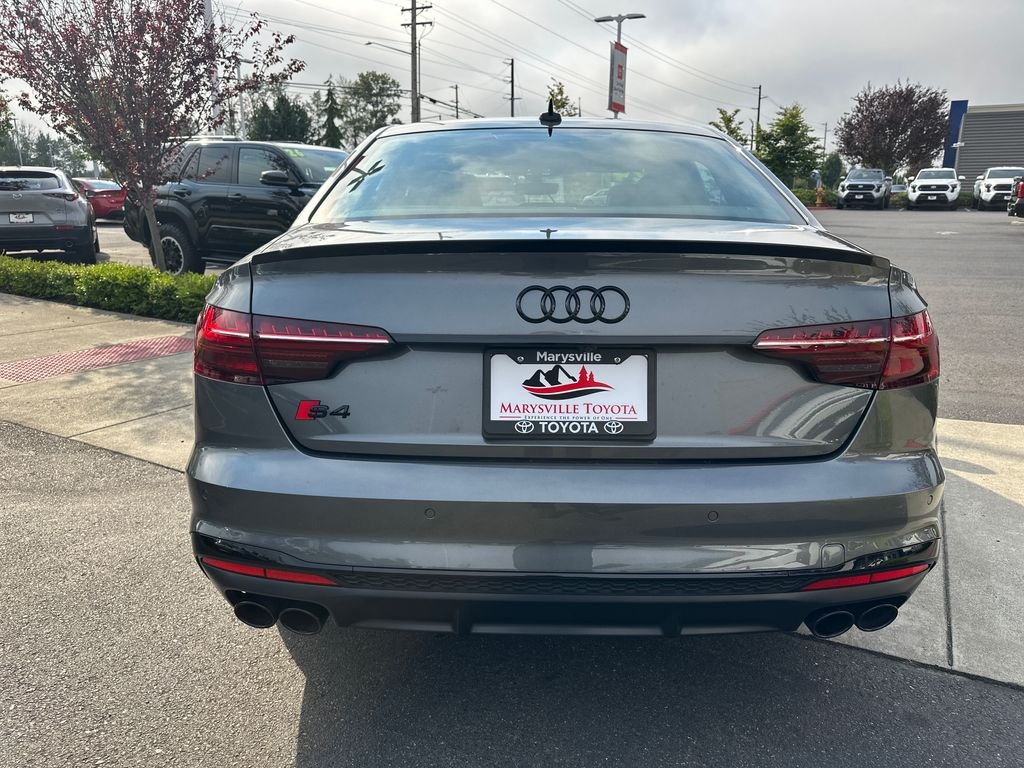 Used 2024 Daytona Gray Pearl Effect Audi 3.0T Premium Plus image 4