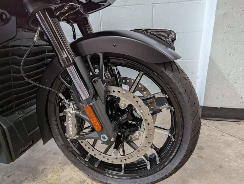 New 2026 BLACK SMOKE Indian Motorcycle  image 5