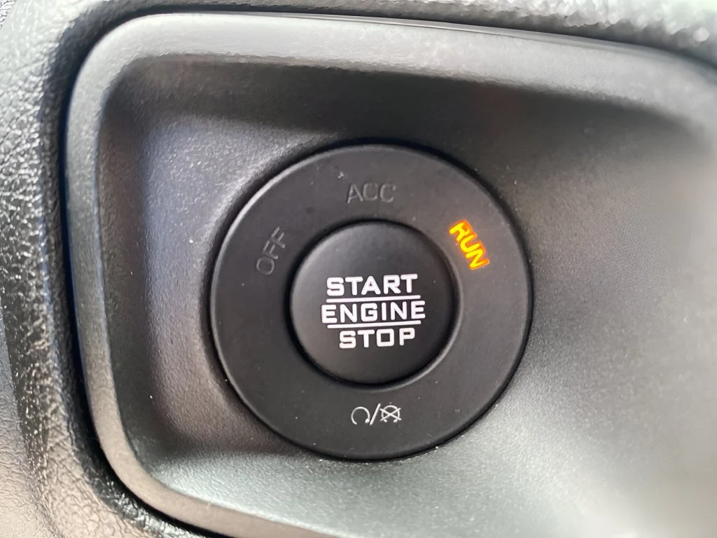 Used 2024 White Jeep Sport S image 19