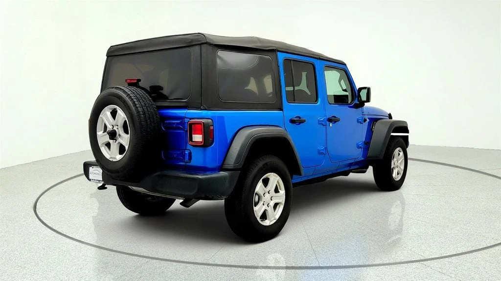 Used 2022 Hydro Blue Pearlcoat Jeep Unlimited Sport S 4x4 image 5