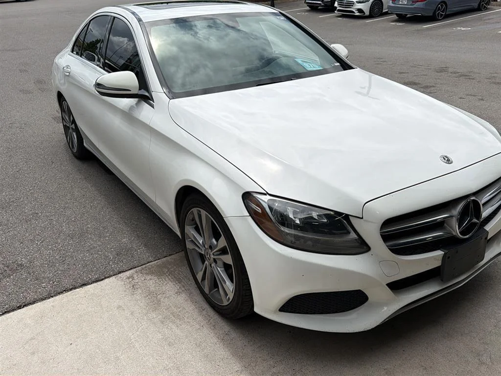 2018 Mercedes-Benz C-Class C300's photo