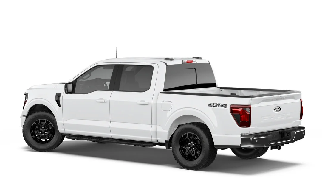 New 2026 Agate Black Metallic Ford XLT image 2