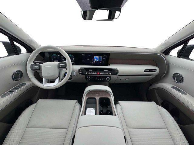New 2026 Titan Green Hyundai SEL 8P image 28
