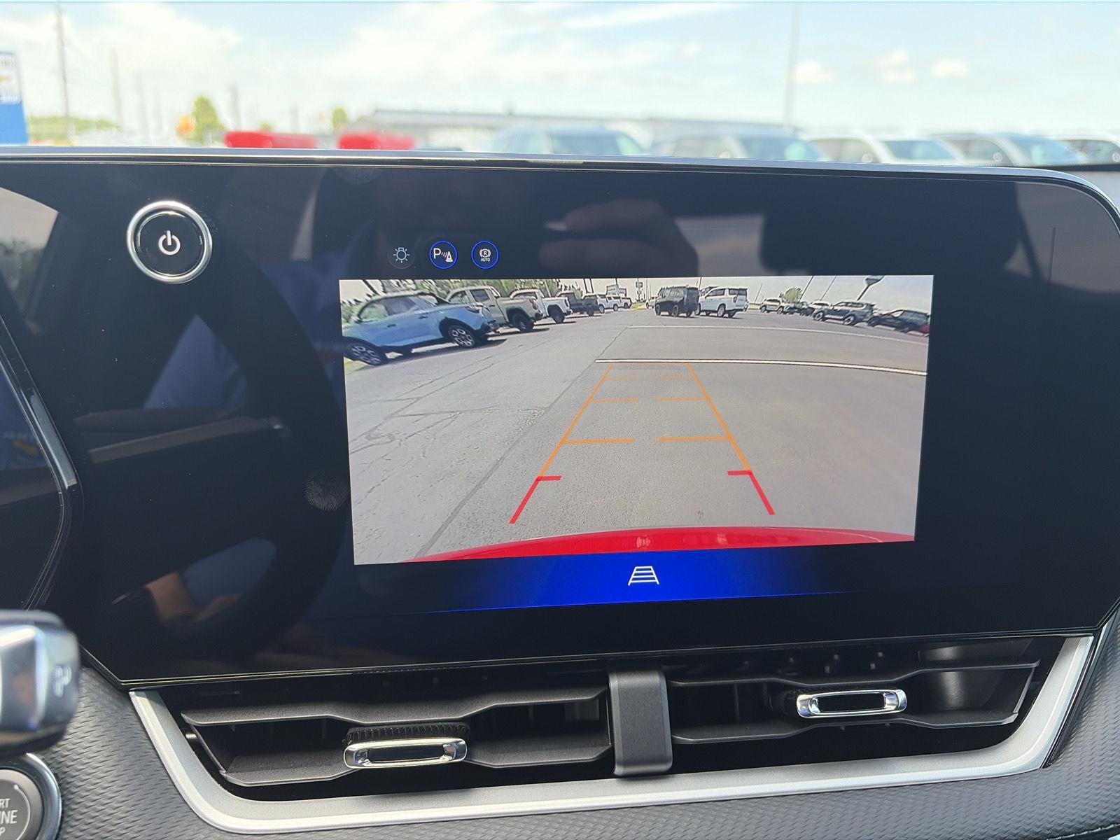 2027 Chevrolet Equinox LT - Photo 23