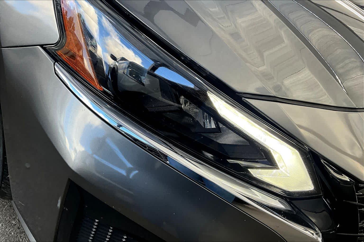 Used 2024 Gun Metallic Nissan 2.5 SV image 26