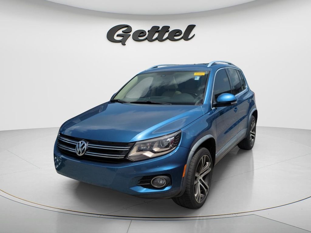 Used 2017 Blue Volkswagen 2.0T SEL image 1