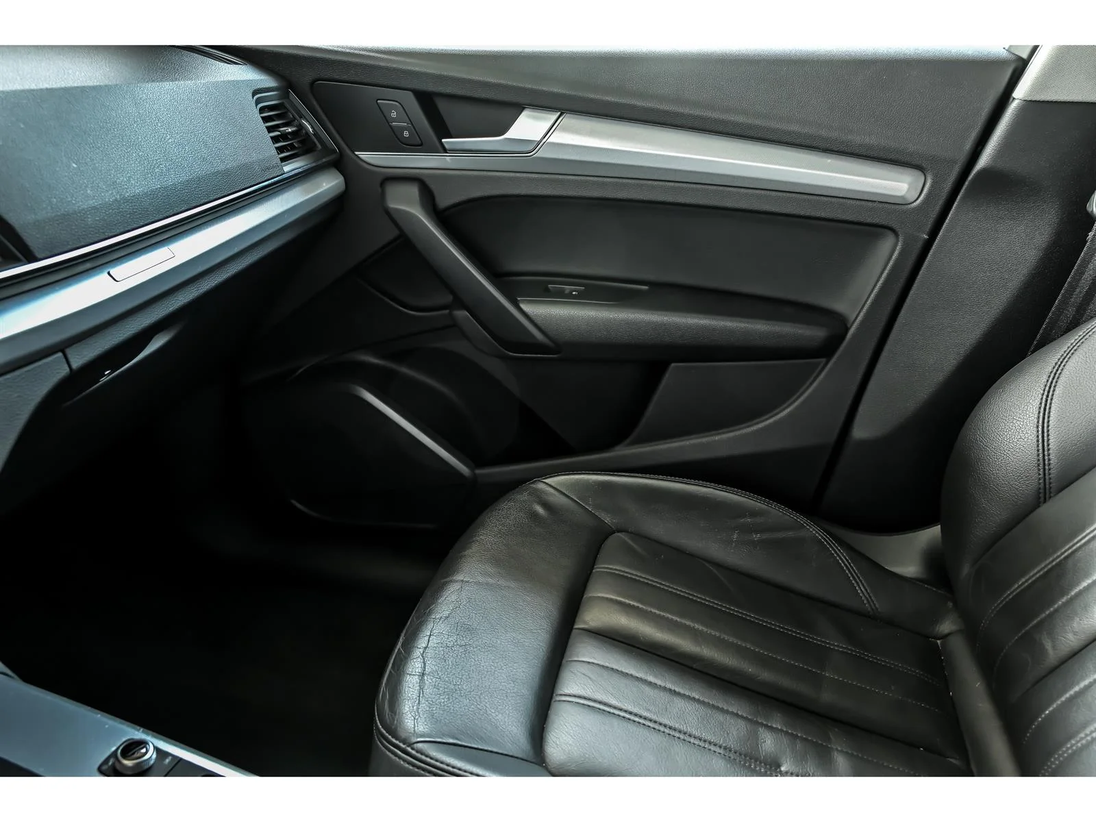 Used 2018 Gray Audi 2.0T quattro Premium image 25