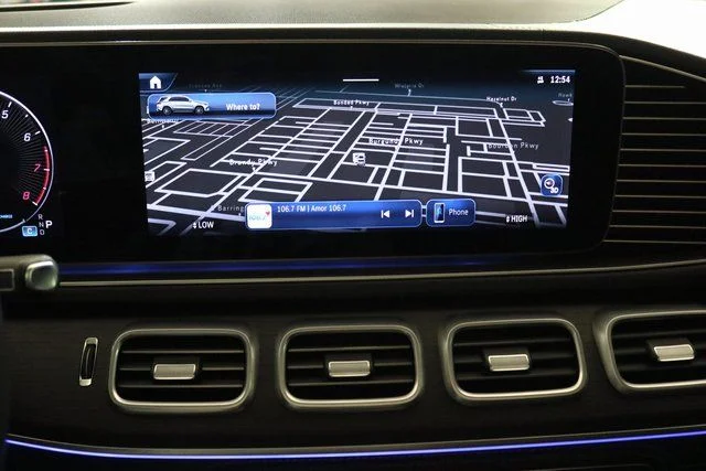 Used 2025 Obsidian Black Metallic Mercedes-Benz GLE 350 image 24
