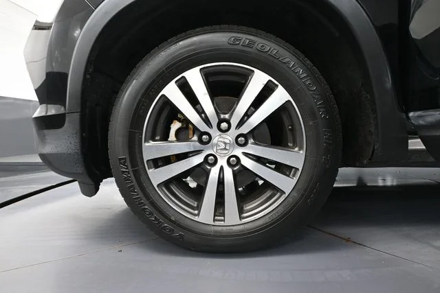 Used 2016 Black Honda EX-L image 15