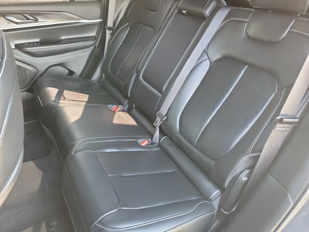 Certified Used 2025 Gray Jeep Limited image 17