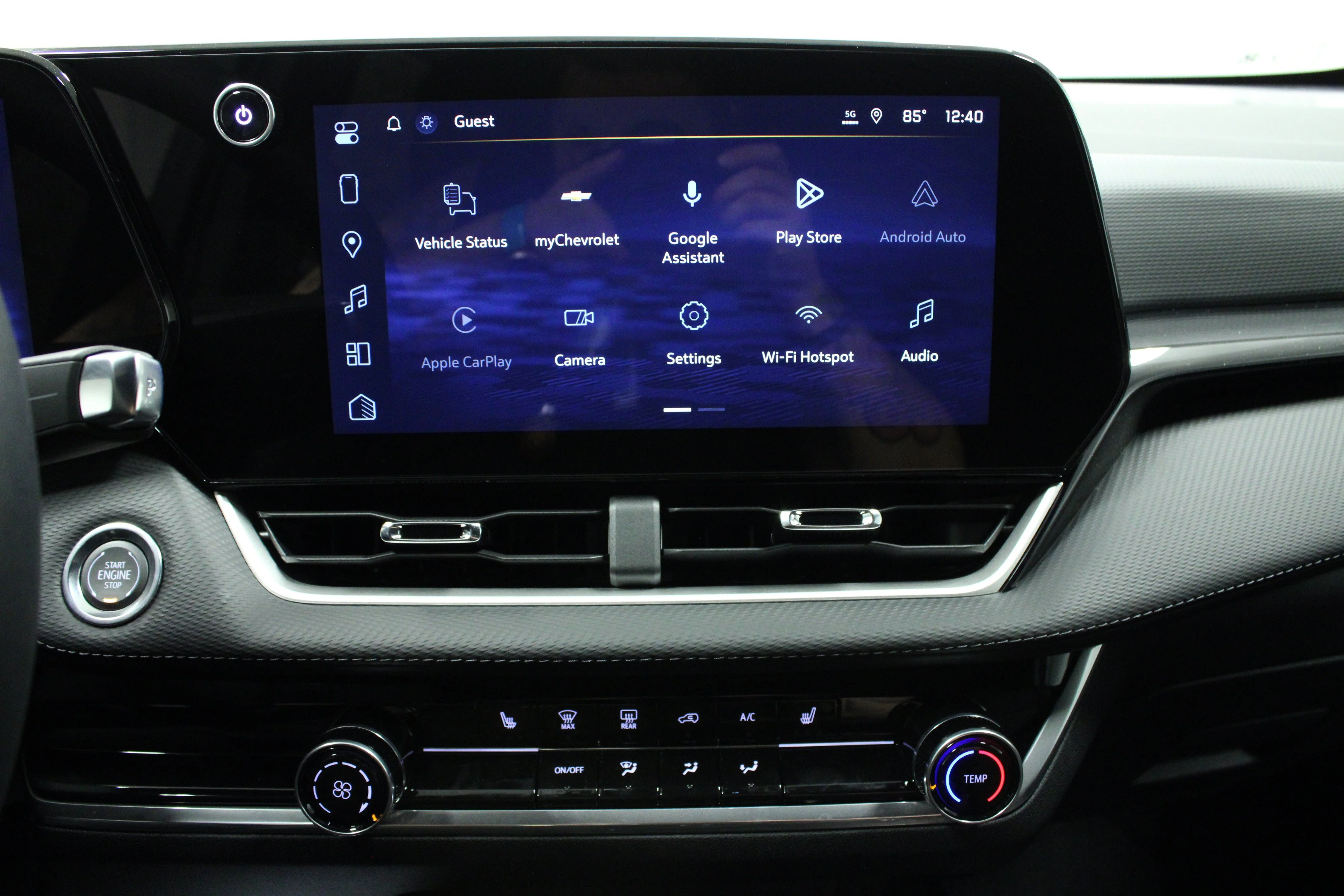 2027 Chevrolet Equinox LT - Photo 22