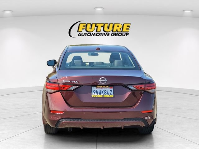 Used 2025 Red Nissan SV image 8