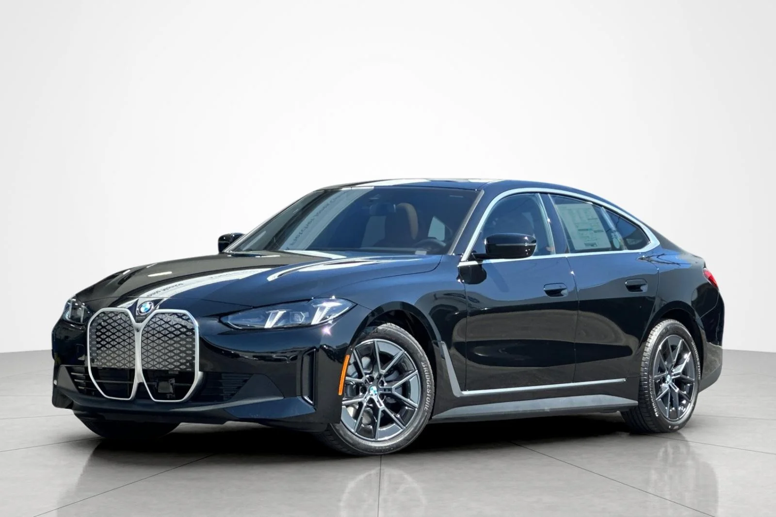 New 2026 Jet Black BMW eDrive40 image 1
