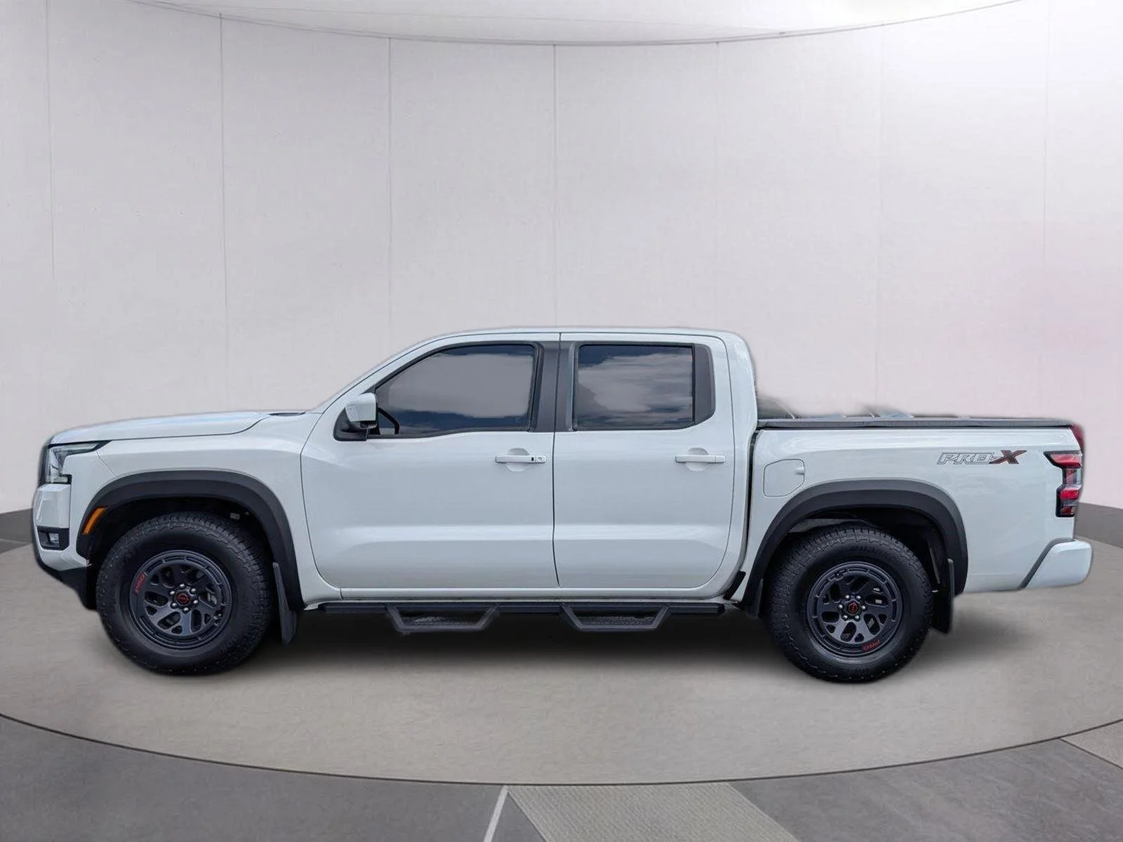 Used 2026 Glacier White Nissan PRO-X image 2
