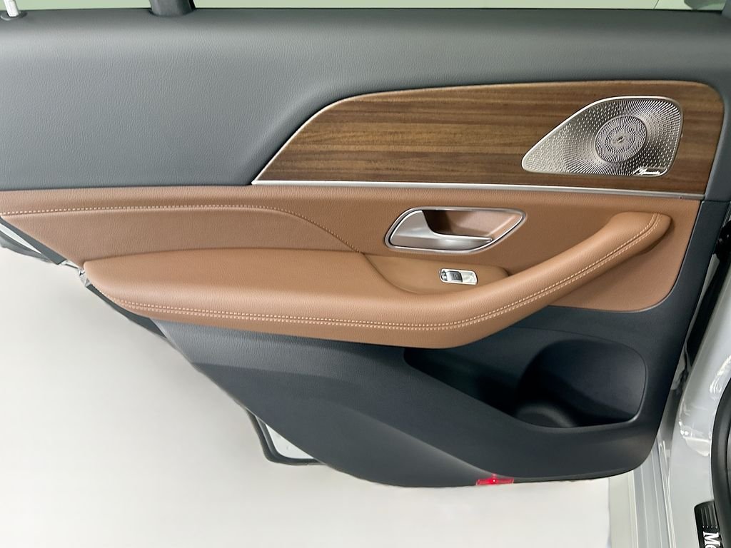 New 2026 MANUFAKTUR Alpine Grey Mercedes-Benz GLE 450 image 25