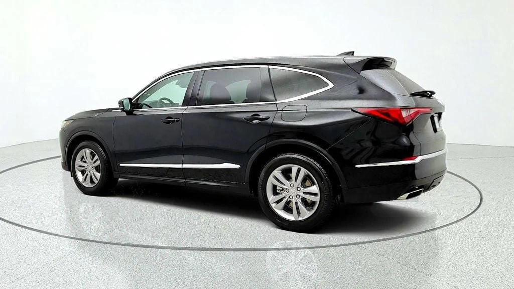 Used 2023 Majestic Black Pearl Acura SH-AWD image 7