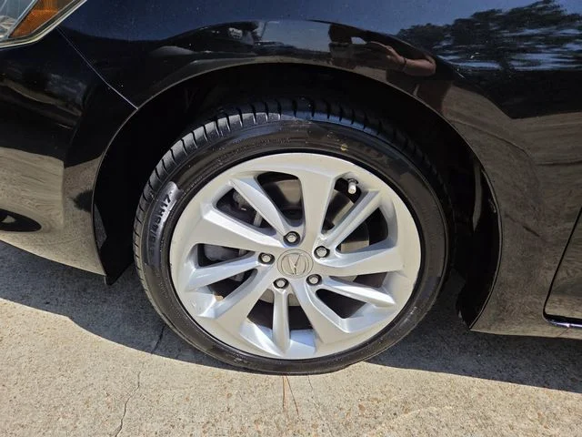 Used 2016 Crystal Black Pearl Acura 2.4L image 8