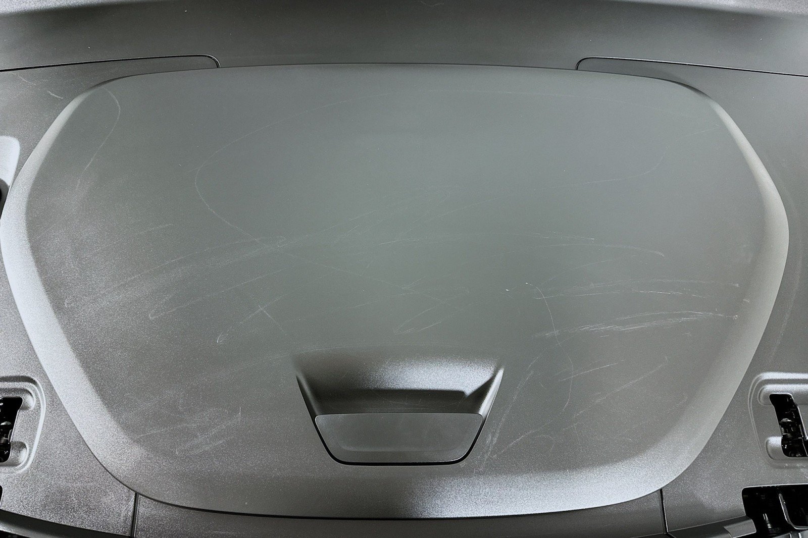 Used 2023 Crystal White Metallic Volvo Ultimate image 13
