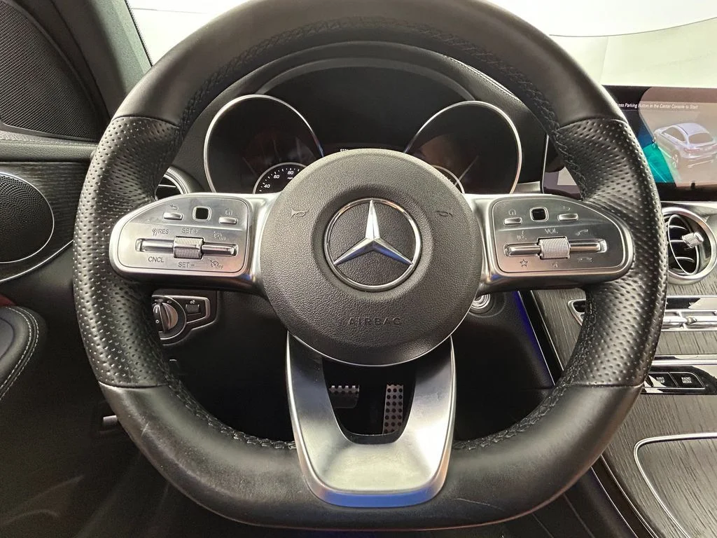 Used 2022 Diamond White Mercedes-Benz GLC 300 Coupe image 35