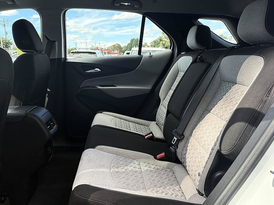 Used 2024 Summit White Chevrolet LS image 10