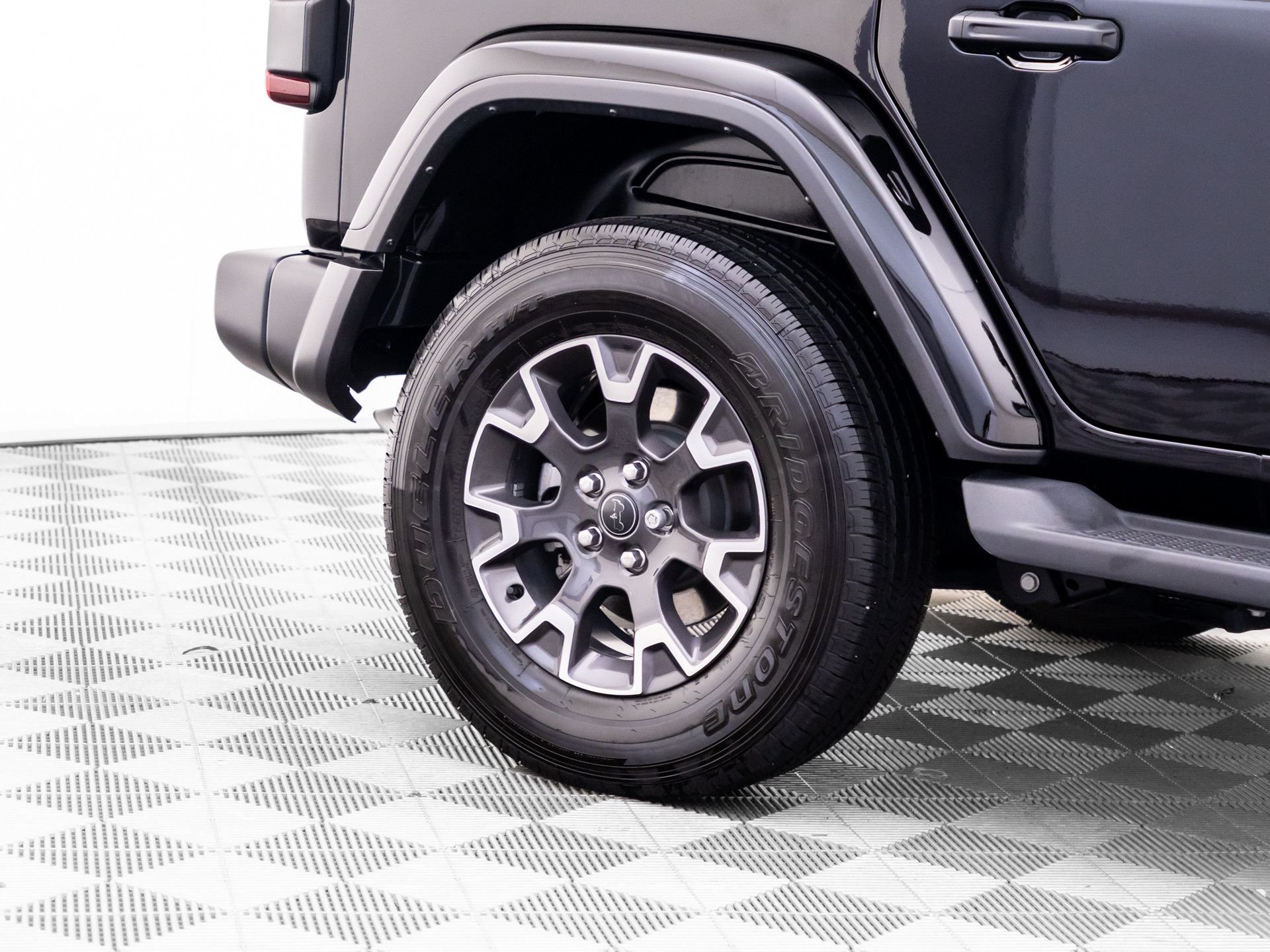 Used 2024 Black Jeep Sahara image 35