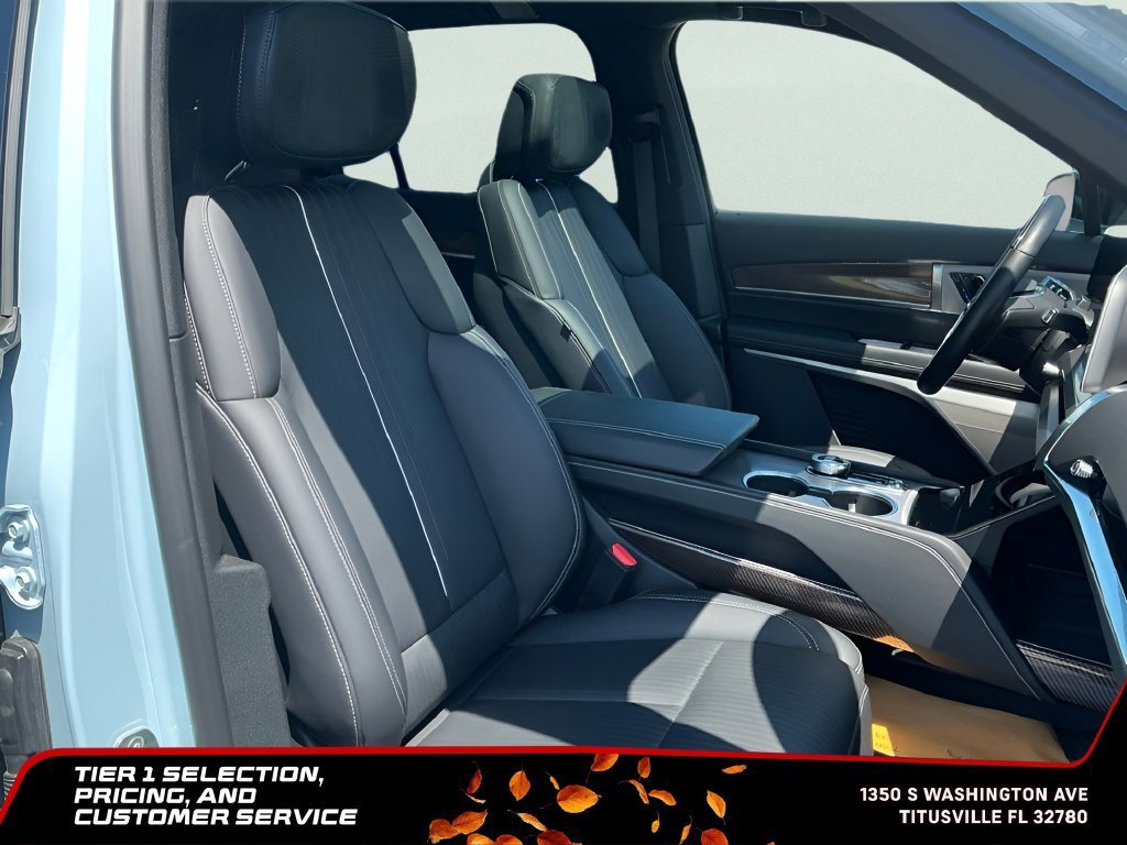 Used 2026 Nimbus Metallic Cadillac Sport image 21