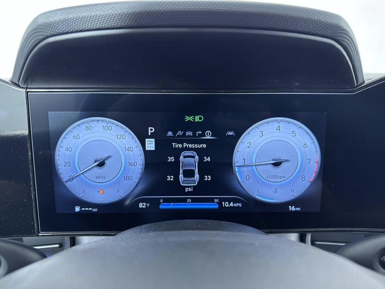 New 2026 Atlas White Hyundai Sedan image 18