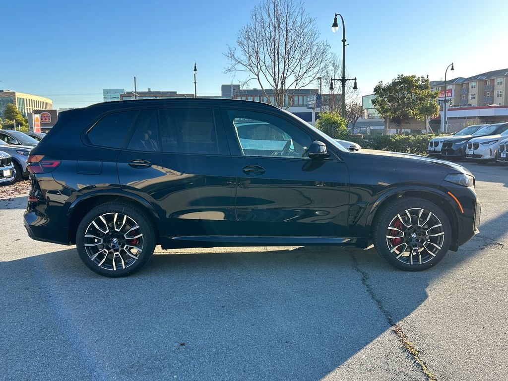 New 2026 Carbon Black Metallic BMW xDrive40i image 6