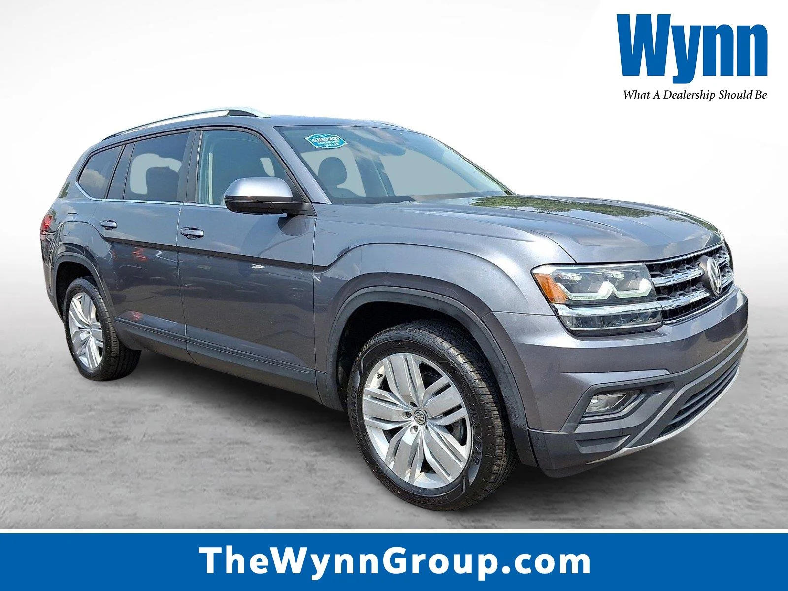 Used 2019 Platinum Gray Metallic Volkswagen 3.6L V6 SE w/Technology image 1