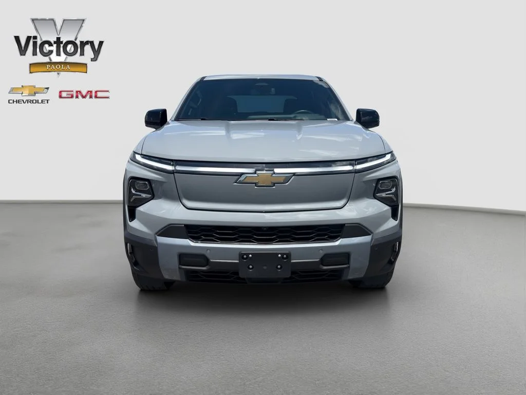 Used 2025 Chevrolet Silverado EV LT with VIN 1GC10ZED5SU400894 for sale in Kansas City