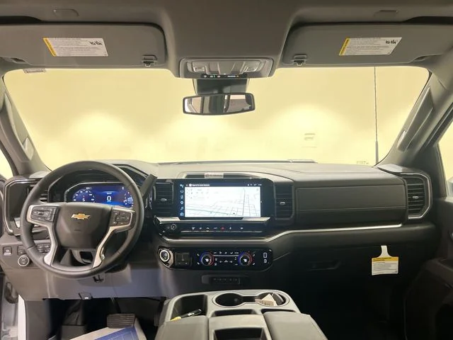 Used 2025 Summit White Chevrolet LT image 19