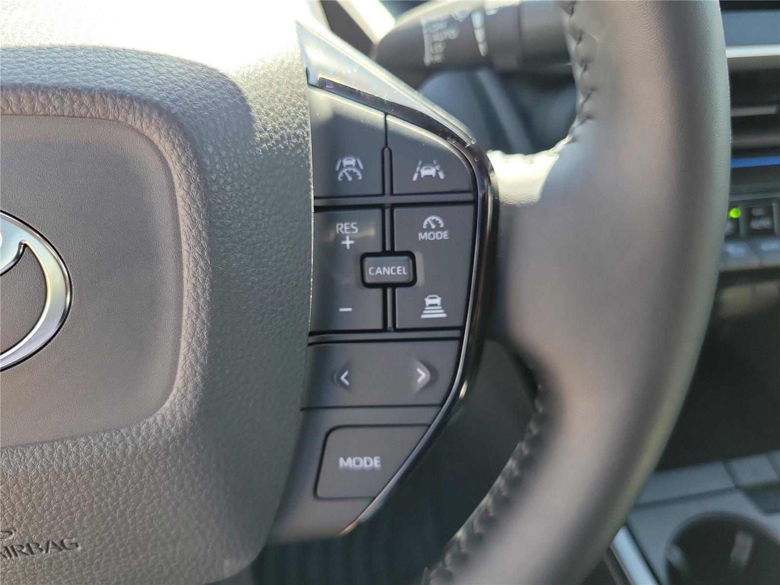 Used 2025 Guardian Gray Toyota Limited image 28