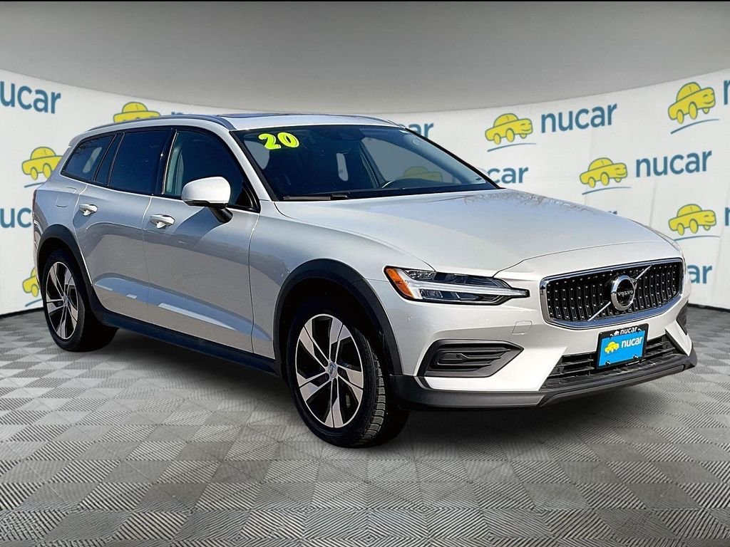2020 Volvo V60 Cross Country
