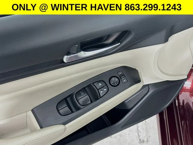 Used 2024  Nissan 2.5 SV image 17