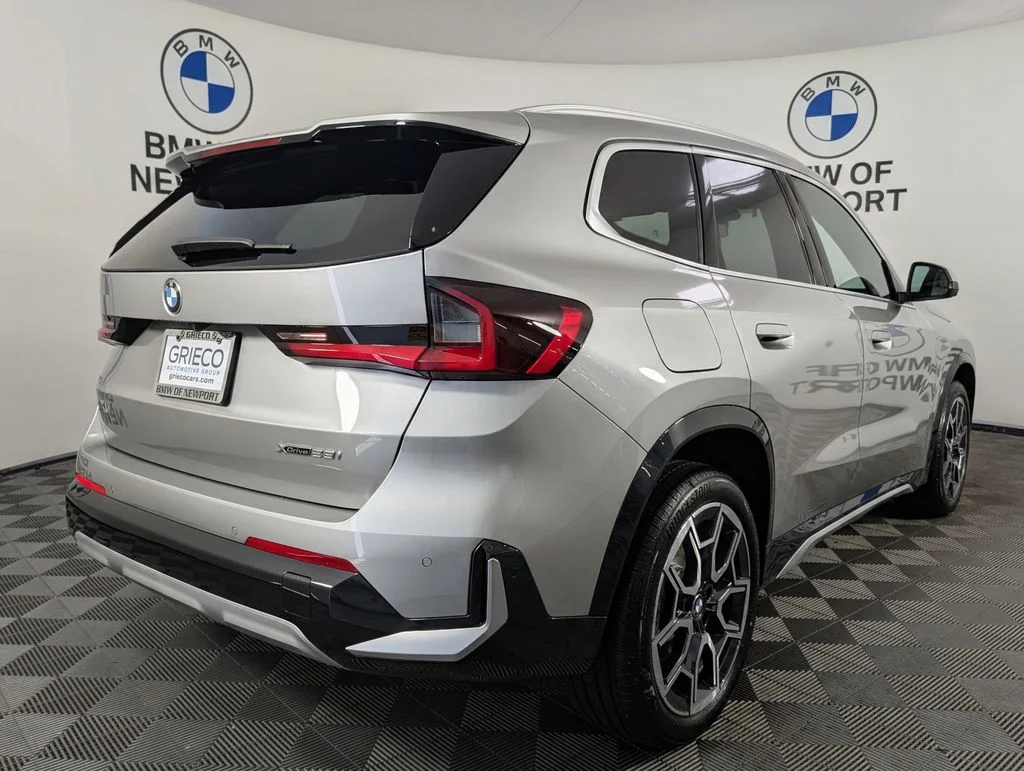 New 2026 Silver BMW xDrive28i image 6