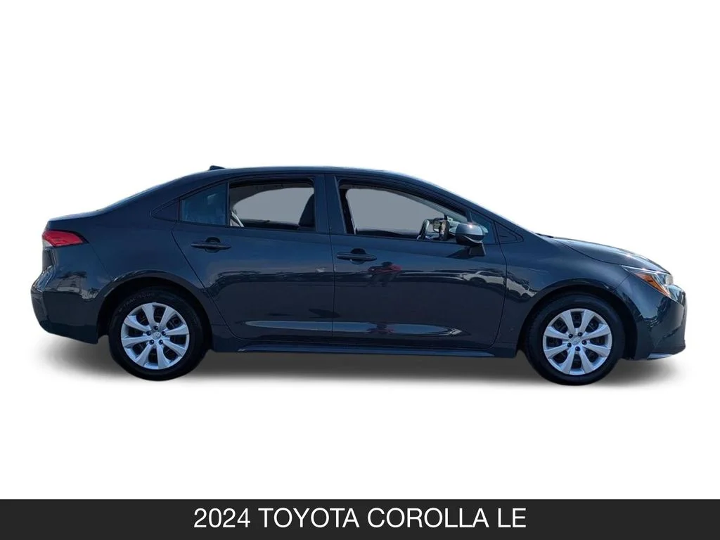 Used 2024  Toyota LE image 5