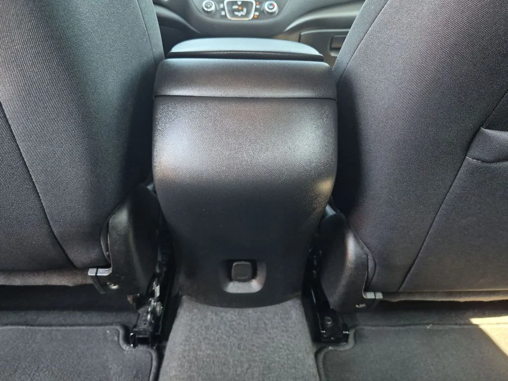 Used 2024 White Chevrolet RS image 30