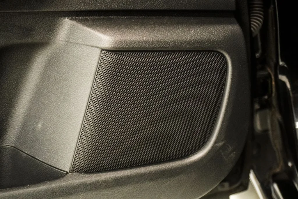 Used 2023 Black Nissan S image 19