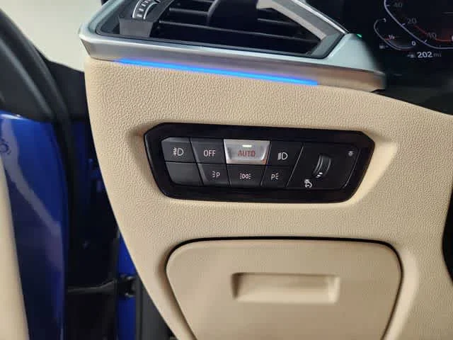 Used 2021 Portimao Blue Metallic BMW 430i image 22