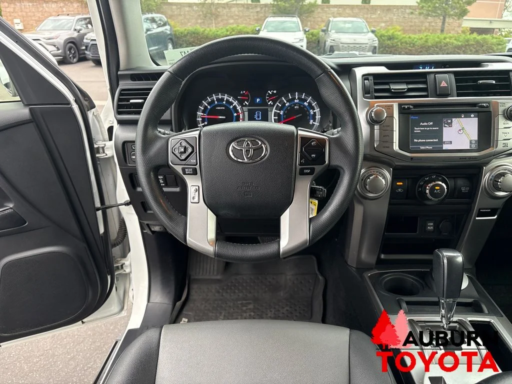 Used 2019 Ice Cap Toyota SR5 Premium image 20
