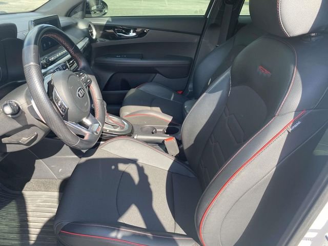 Used 2021 White Kia GT image 12